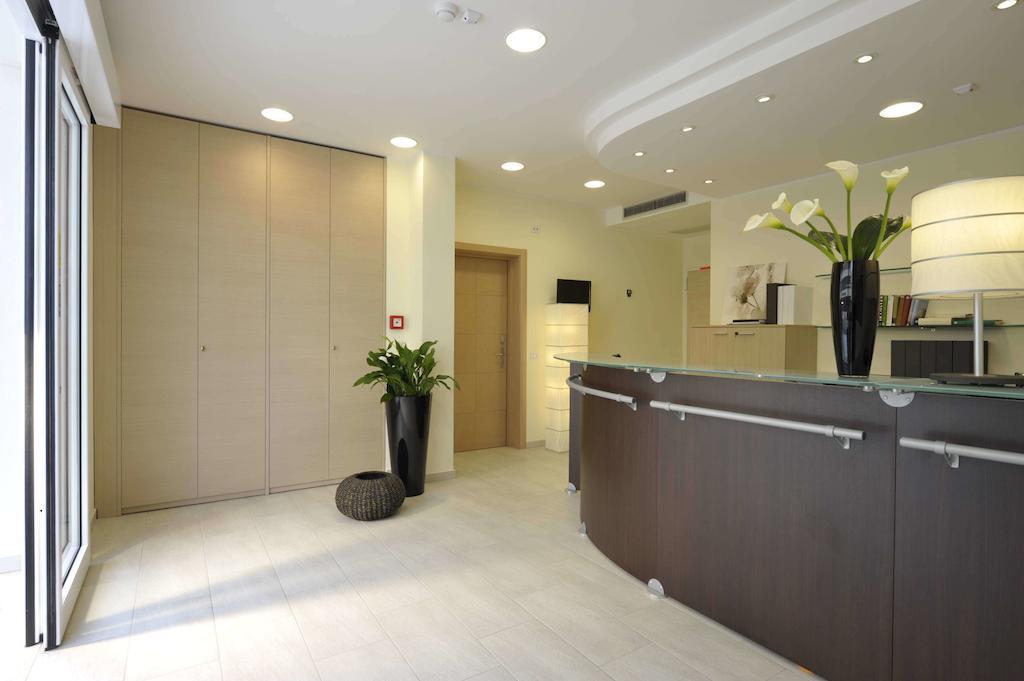 Residence Hotel Rubino Fogliano Marina Zewnętrze zdjęcie